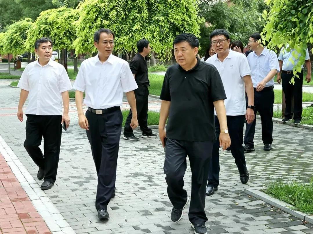 辽阳，亲爱的听众朋友们